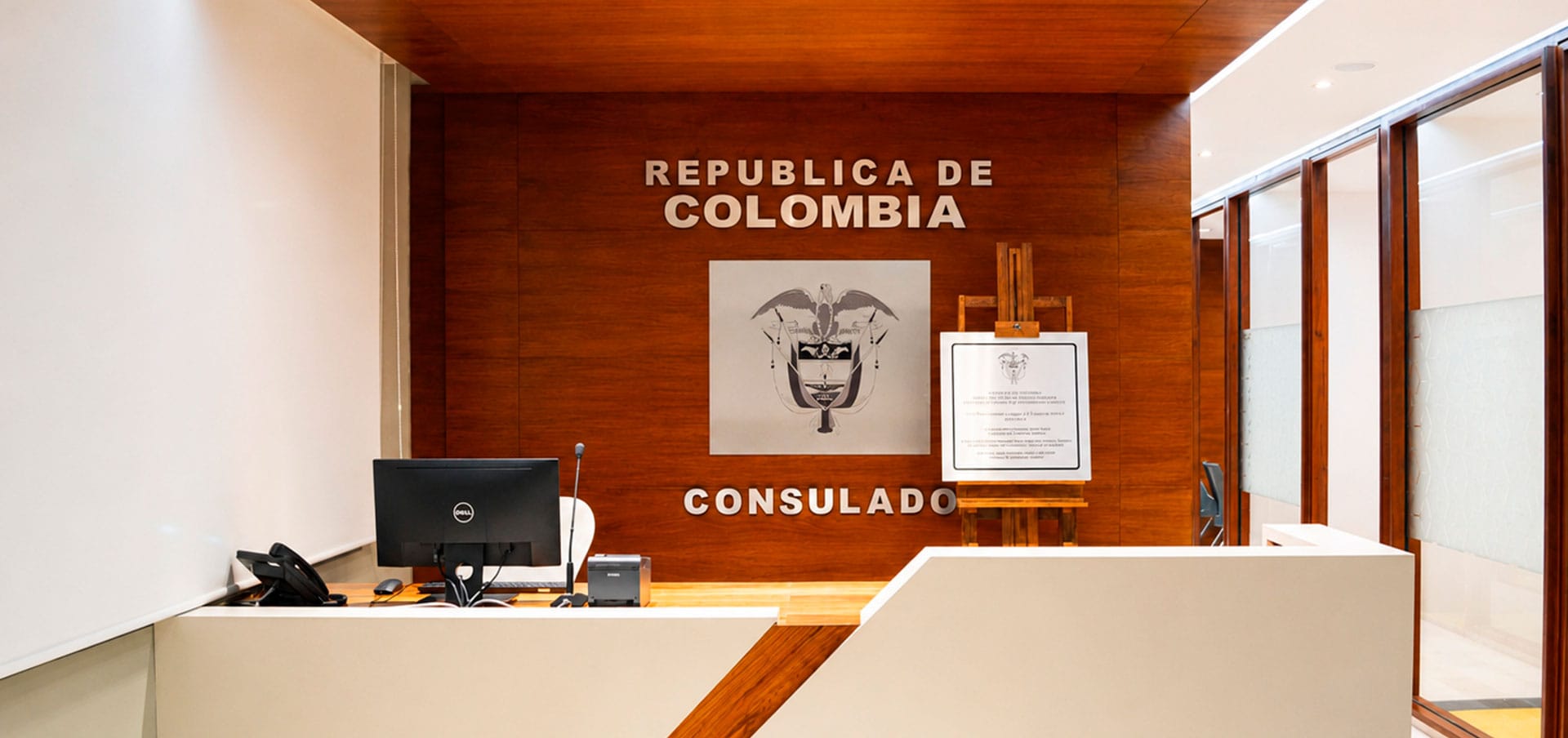 CONSULADO DE COLOMBIA